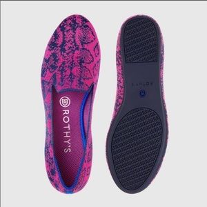 Rothy's Fuchsia Navy Snake Loafers
